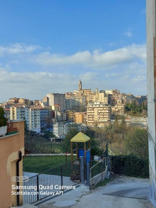 Delizioso Appartamento Centro Storico, Frosinone Exterior foto